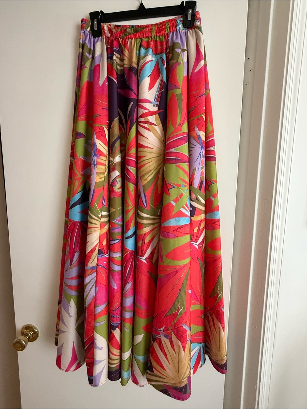 Rachel Zoe Vibrant Tropical Leaf Full Maxi Skirt in Red, Green, Pink & Blue